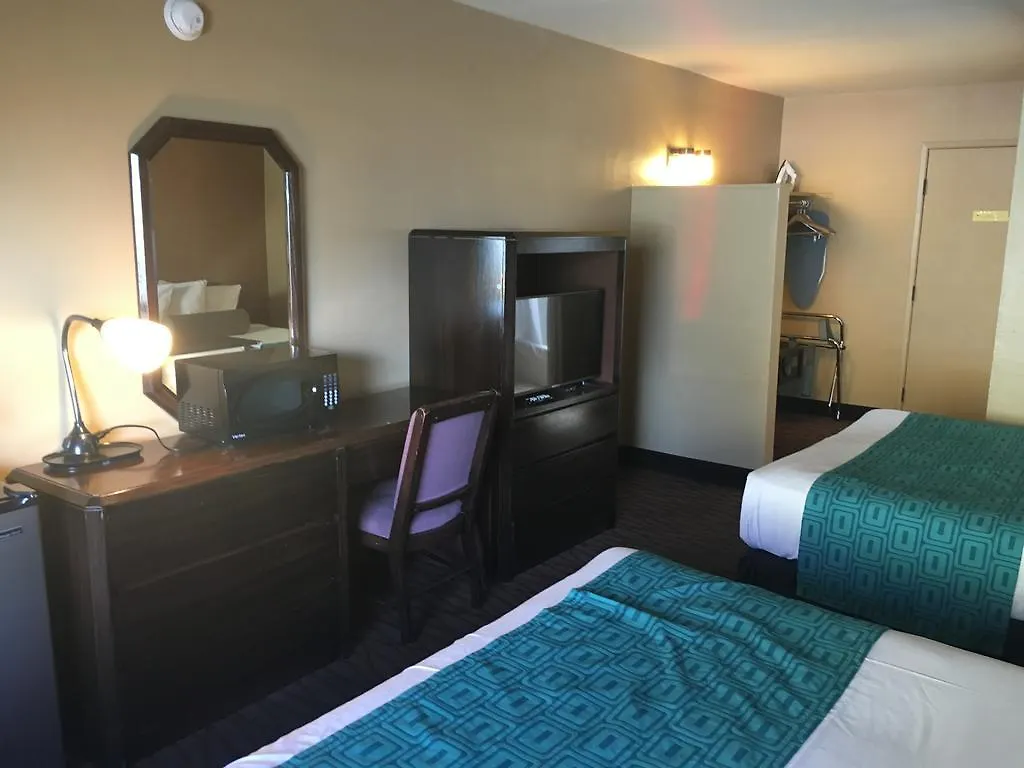 Howard Johnson By Wyndham South Lake Tahoe Hotel