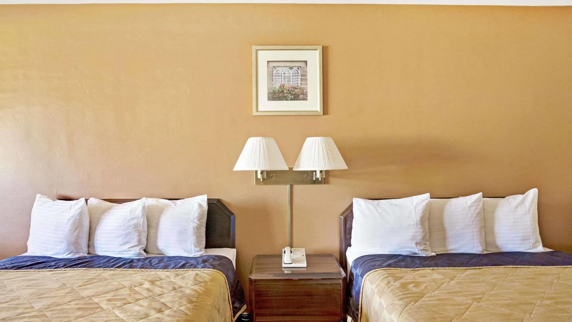 Howard Johnson By Wyndham South Lake Tahoe