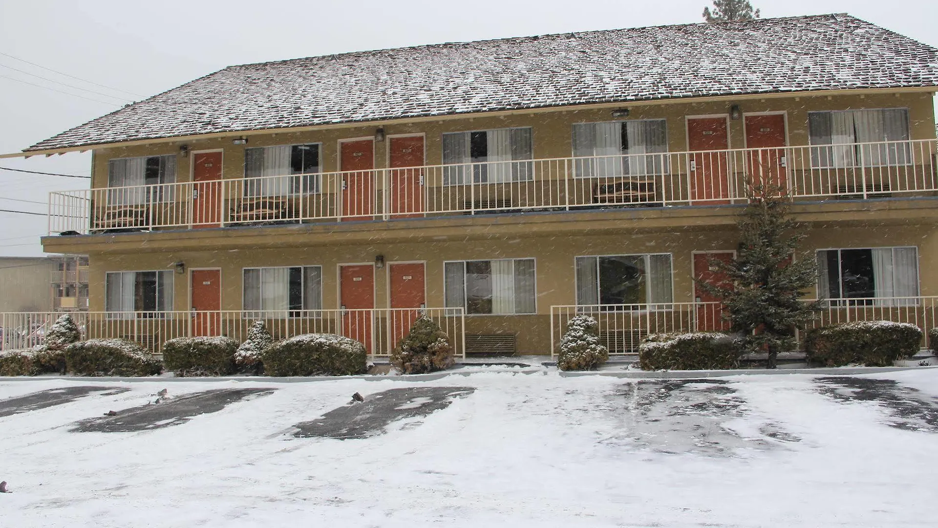 Howard Johnson By Wyndham South Lake Tahoe 2*,
